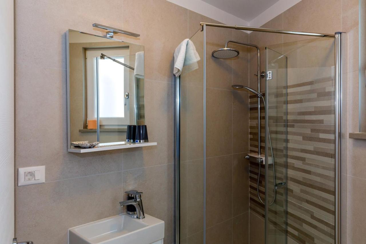 Apartment "Villa M" Kostrena Buitenkant foto